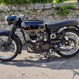 1967 Velocette MSS other side view 