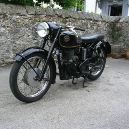 1960 Velocette MSS - side engine wiew